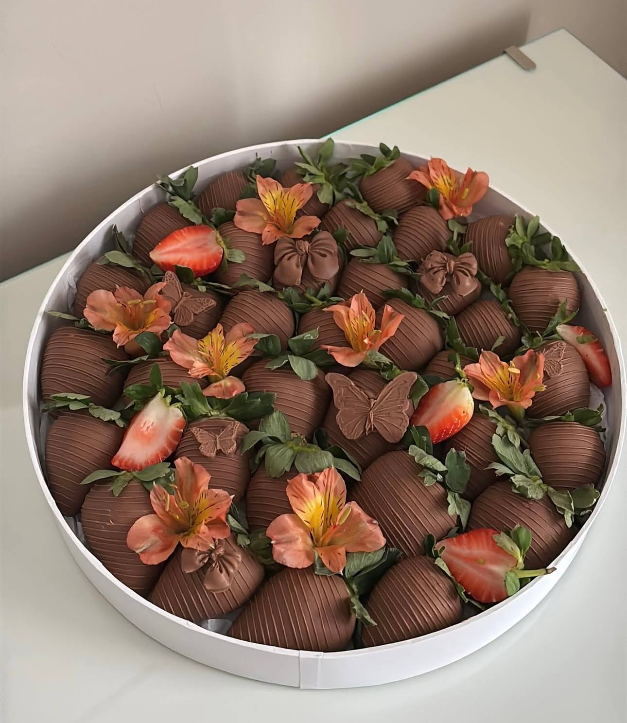 Клубничный бокс